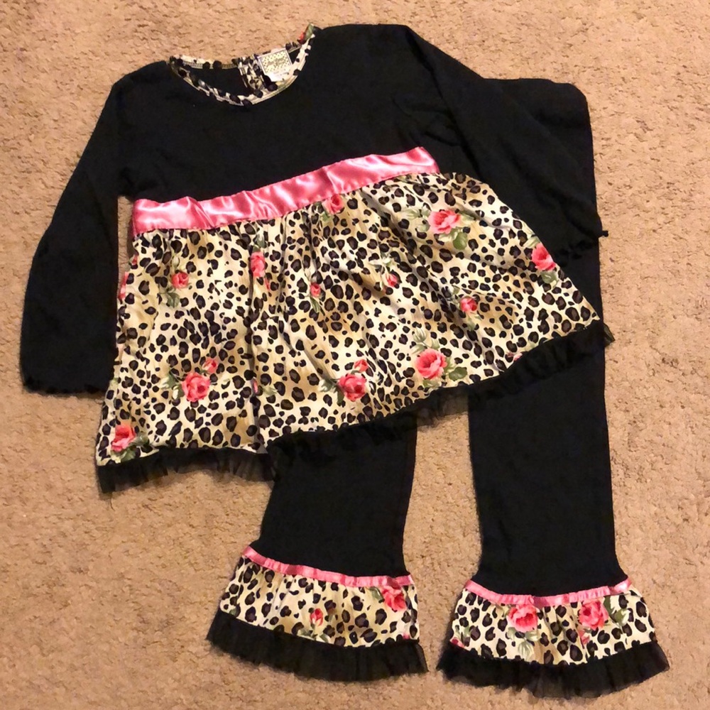 Girls outfit